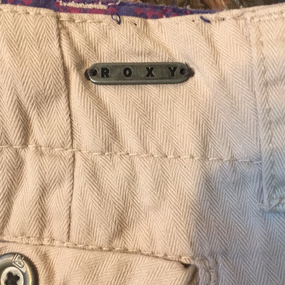 3/$20 Roxy Short Shorts. Size 7 - Picture 5 of 7